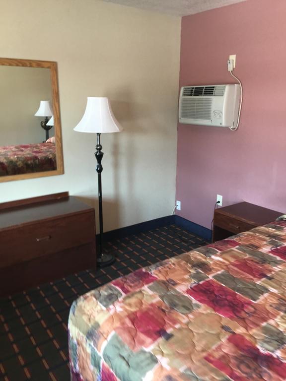 Best Value Inn Motel Sandusky Marianna Zewnętrze zdjęcie