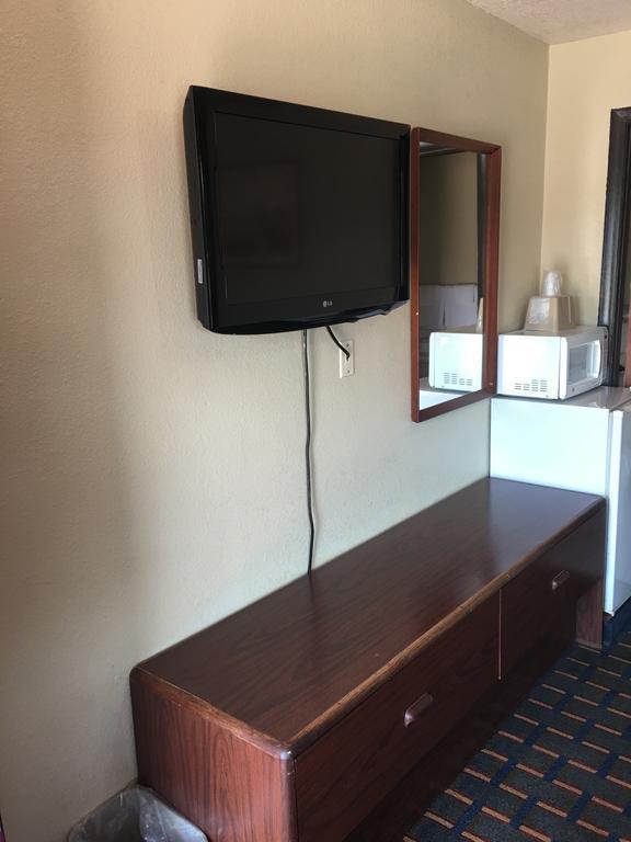 Best Value Inn Motel Sandusky Marianna Zewnętrze zdjęcie