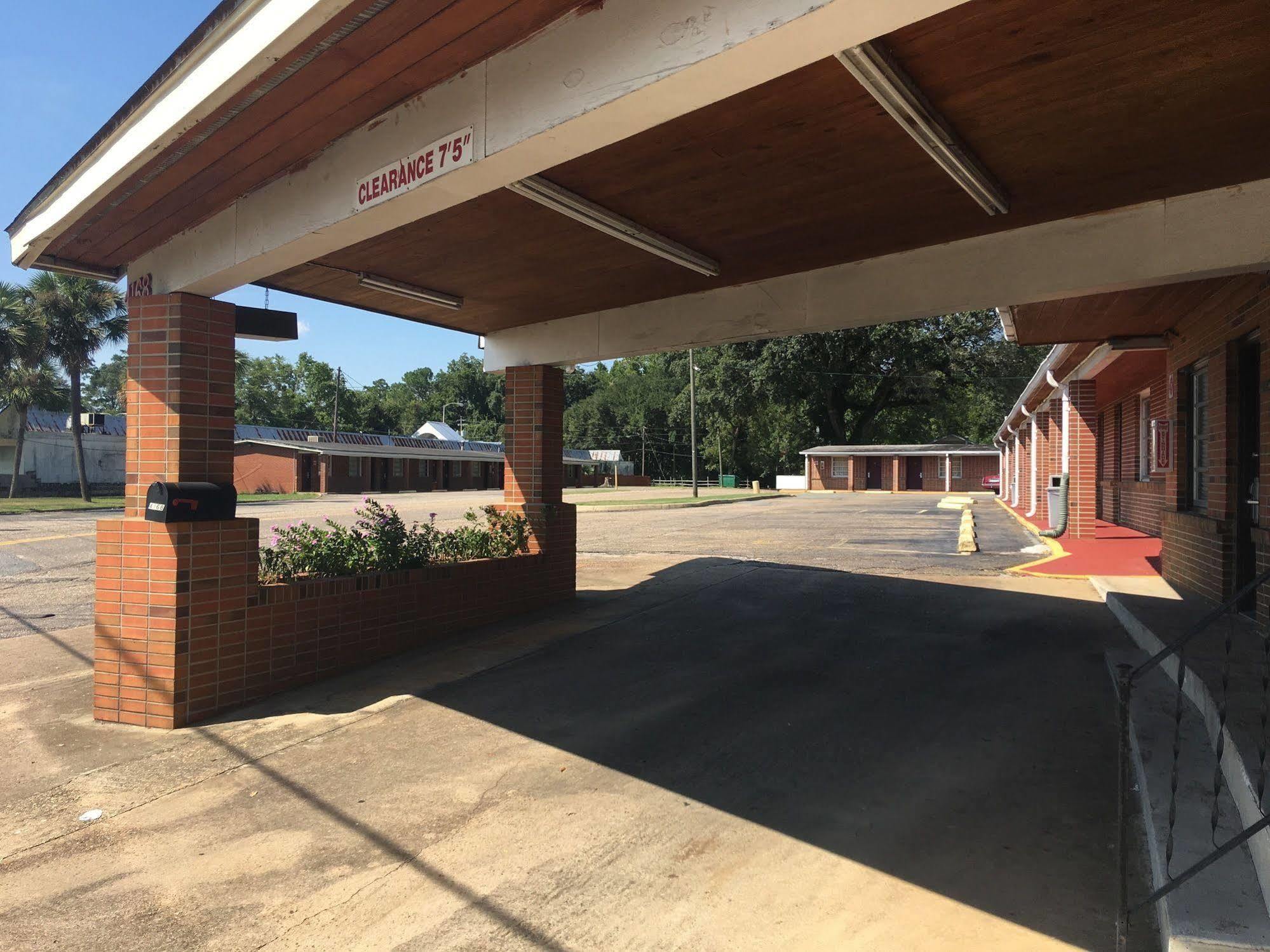 Best Value Inn Motel Sandusky Marianna Zewnętrze zdjęcie