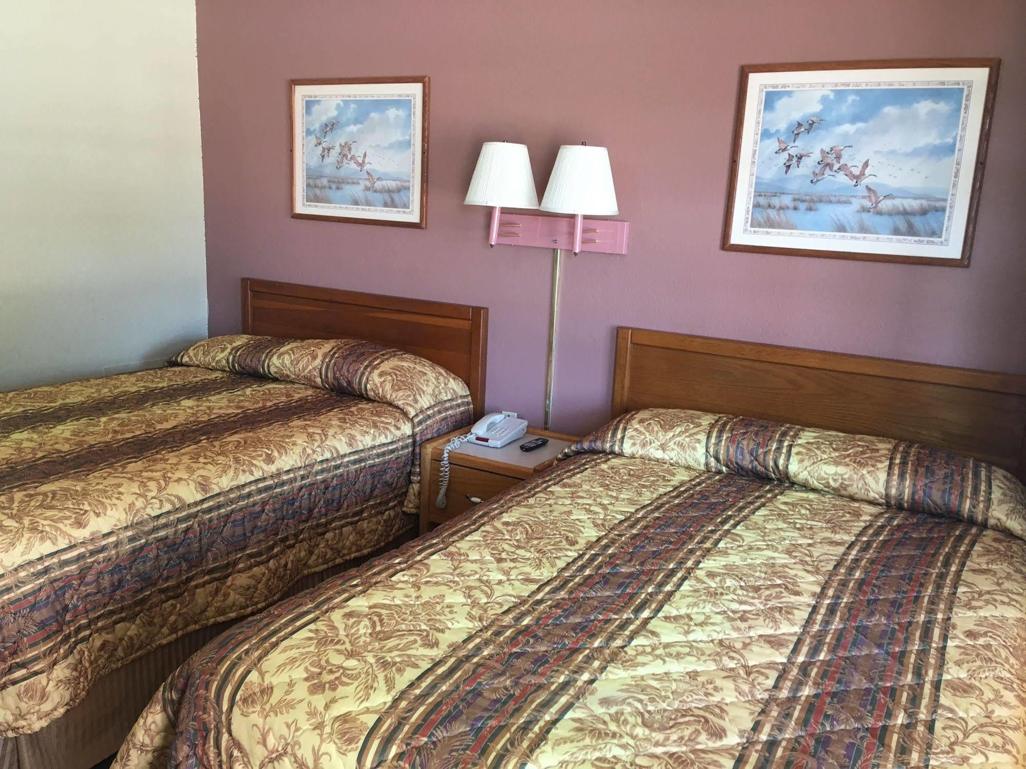 Best Value Inn Motel Sandusky Marianna Zewnętrze zdjęcie