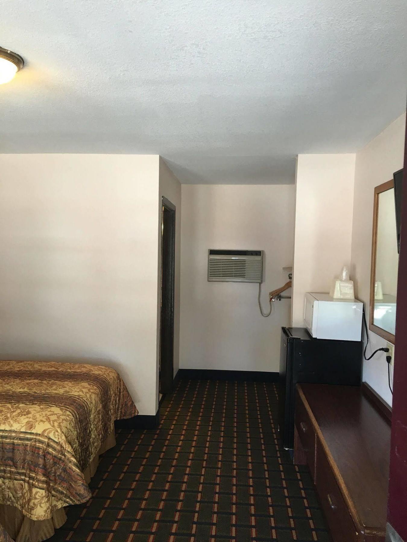 Best Value Inn Motel Sandusky Marianna Zewnętrze zdjęcie