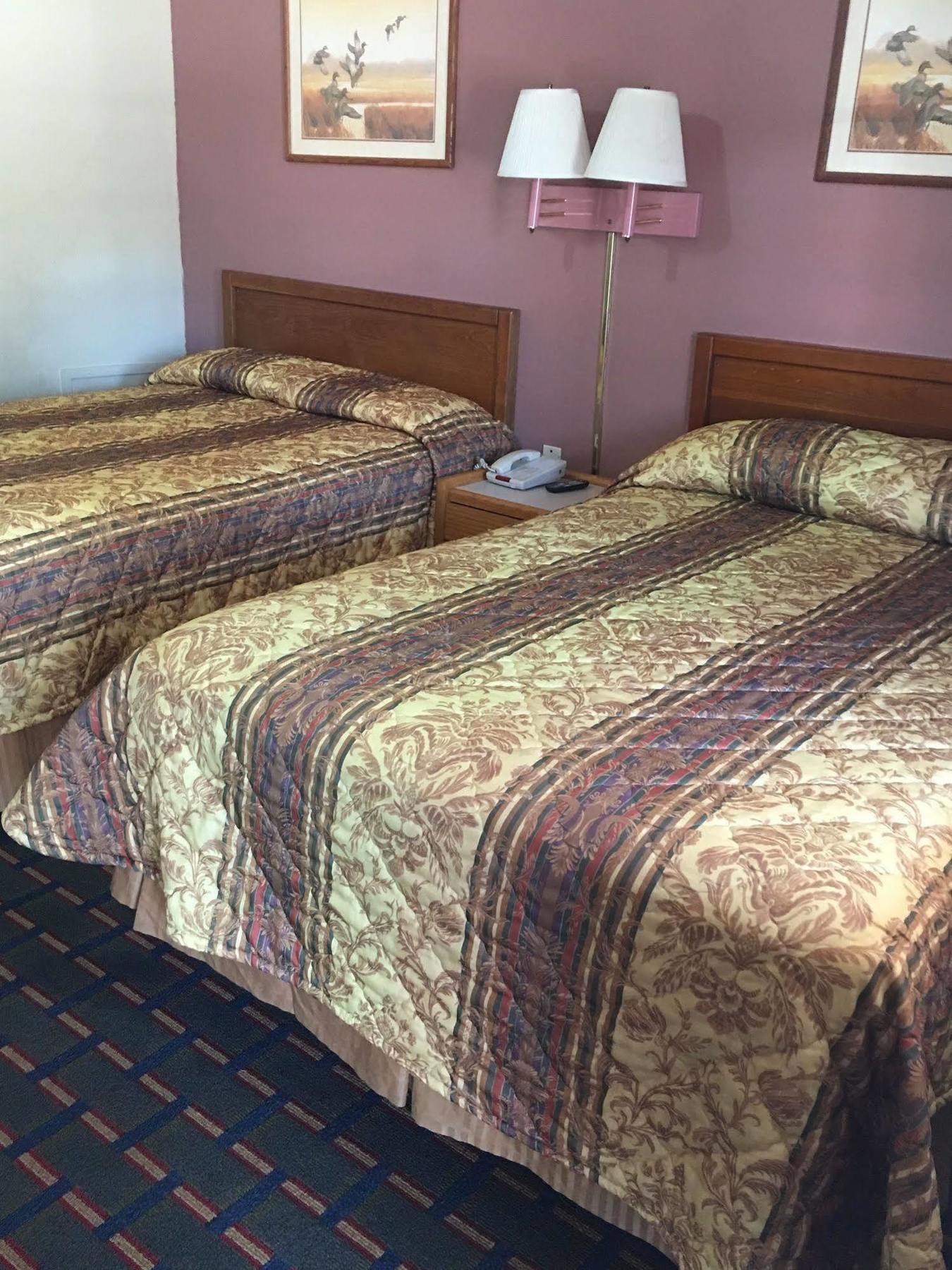 Best Value Inn Motel Sandusky Marianna Zewnętrze zdjęcie